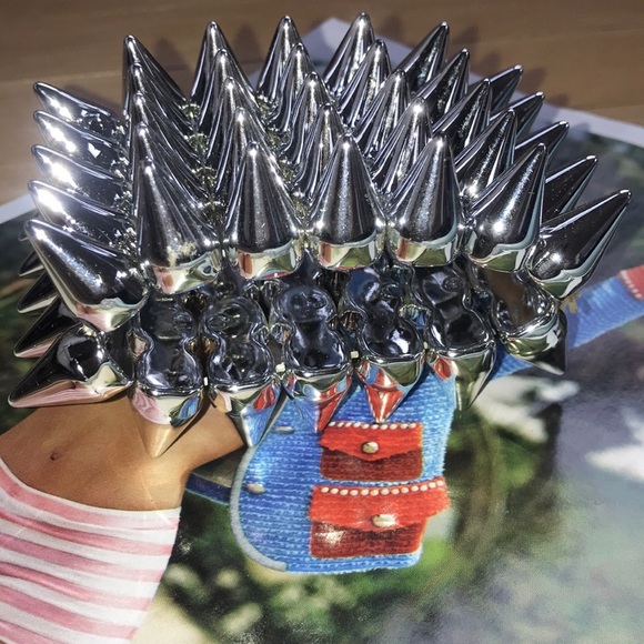 💀Sinati THICK Rockstar Cuff bracelet☠️
*NWT* - Picture 5 of 8